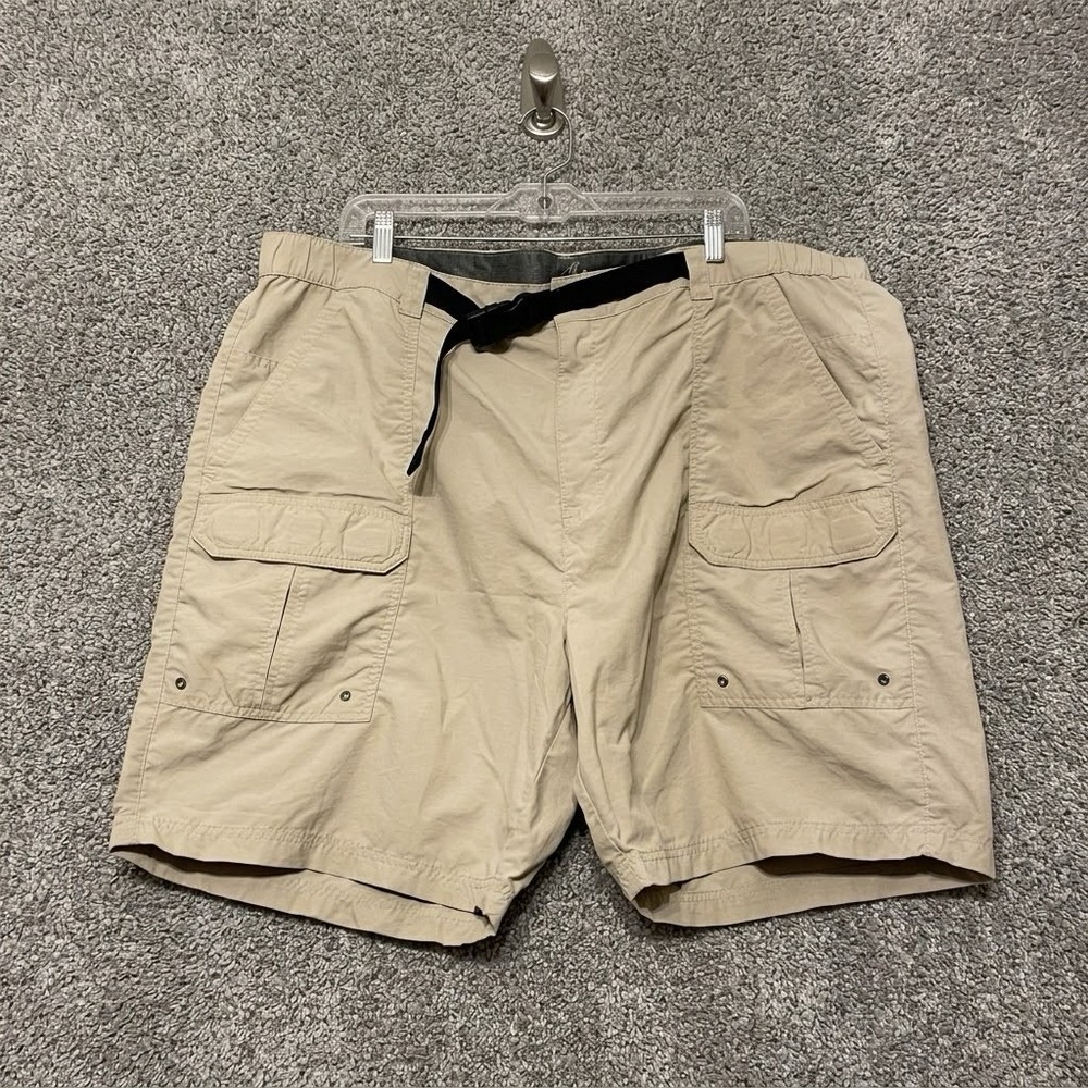 Croft & Barrow 100% Nylon Belted Cargo Shorts Quick Dry Beige 8" Inseam Men's 44
